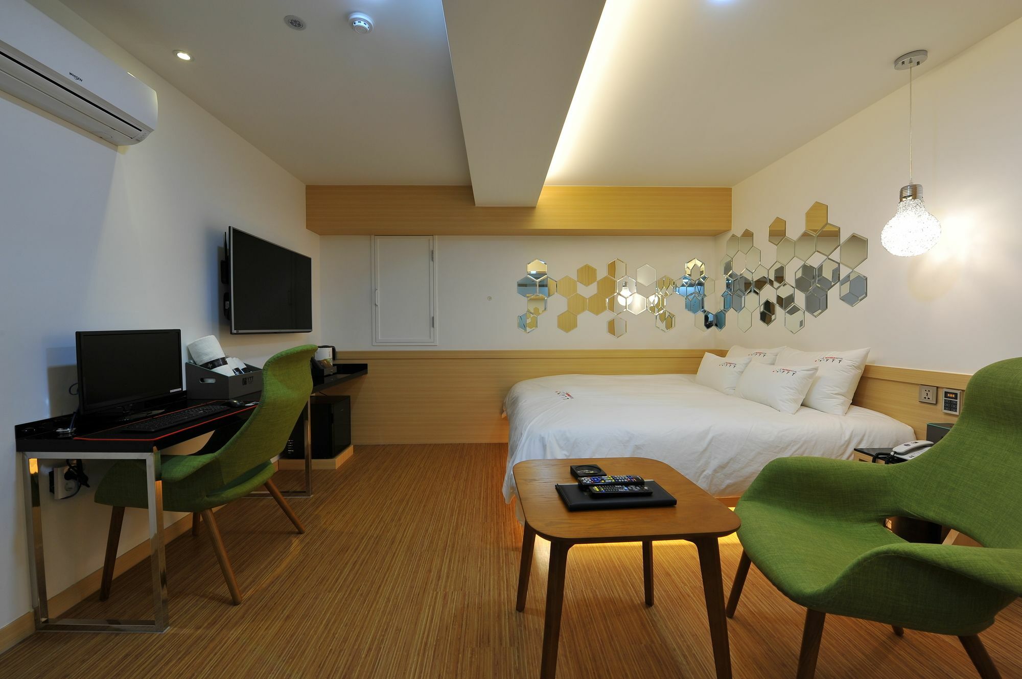 Ytt Hotel Nampo Busan Bagian luar foto