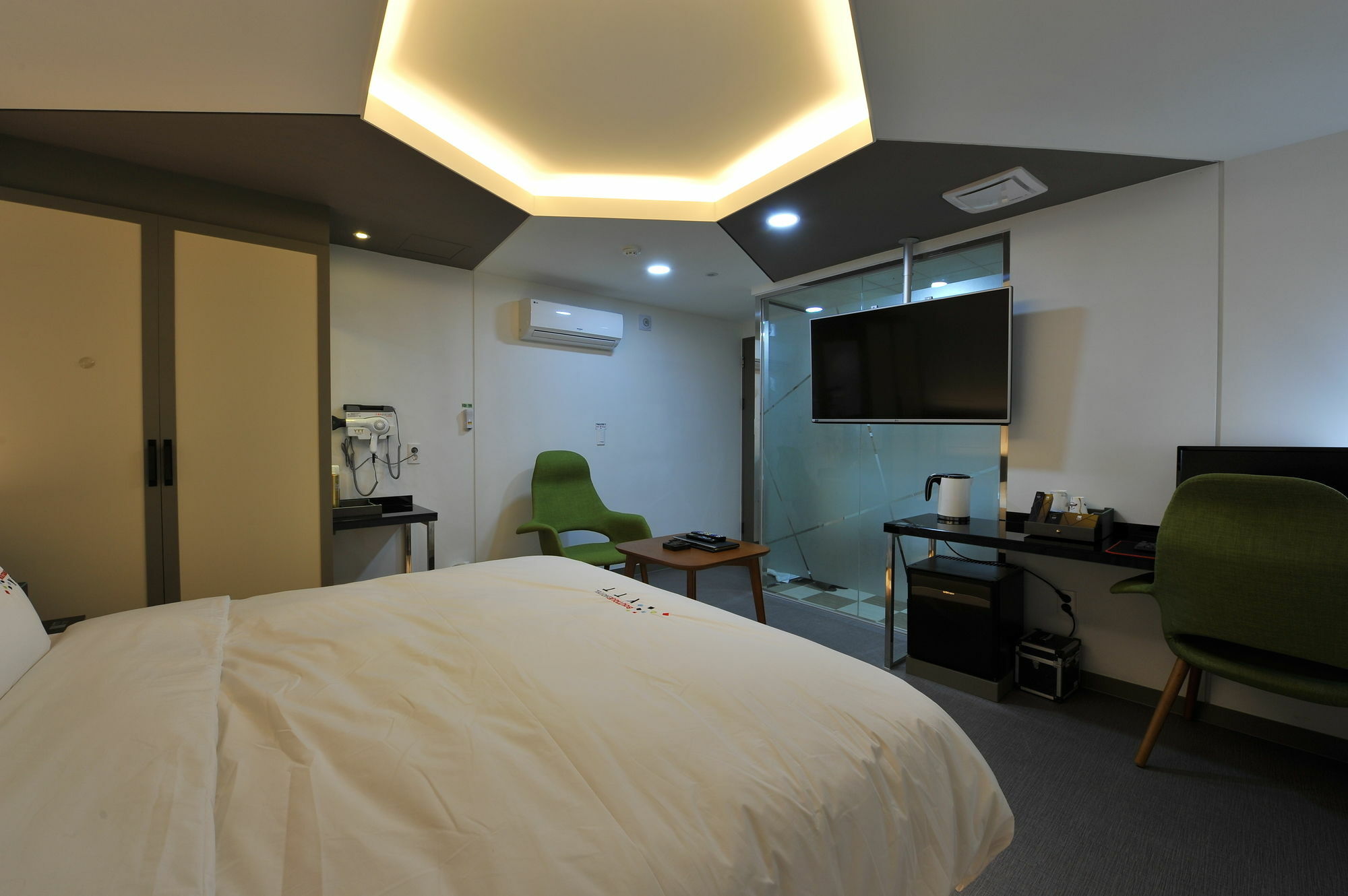 Ytt Hotel Nampo Busan Bagian luar foto